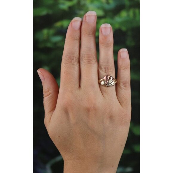 10k Yellow Gold Black Hills Gold Leaf Ring Size 7 - Picture 2 of 9